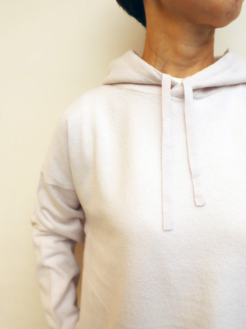 ボイルドウール<br>フーデッドプルオーバー