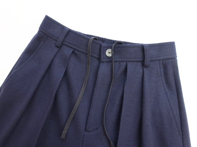 ウールミルドスムース<br>ツータックパンツ