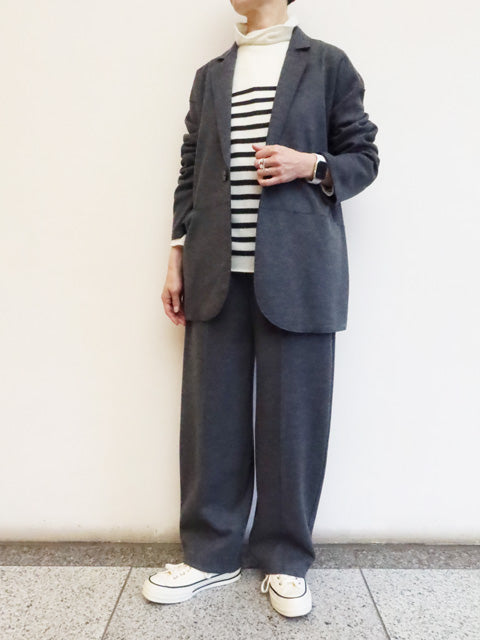 ウールミルドスムース<br>チェスタージャケット