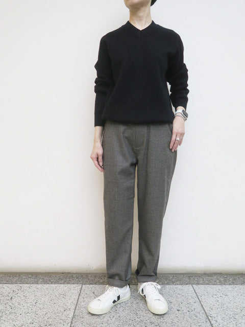 SALE<br>テーパードパンツ