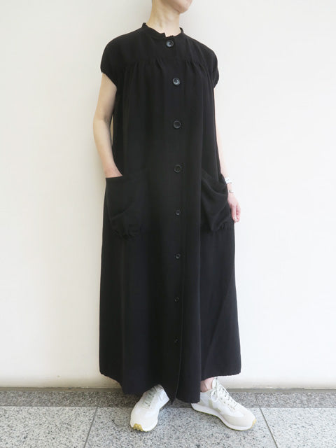 ギャザーワンピース
