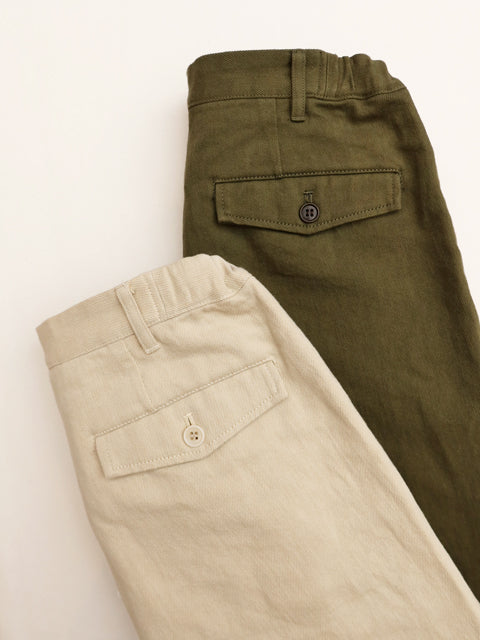 ストレートパンツ