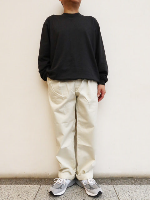 DOUBLE PLEATED<br>CHINO PANTS