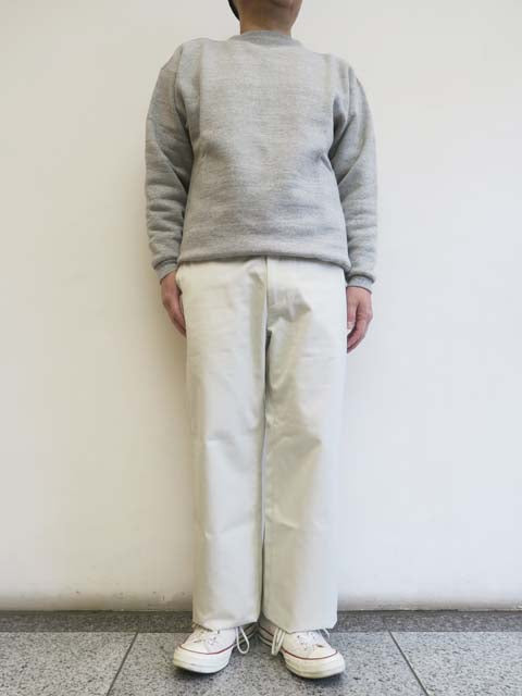 WIDE STRAIGHT CHINO PANTS