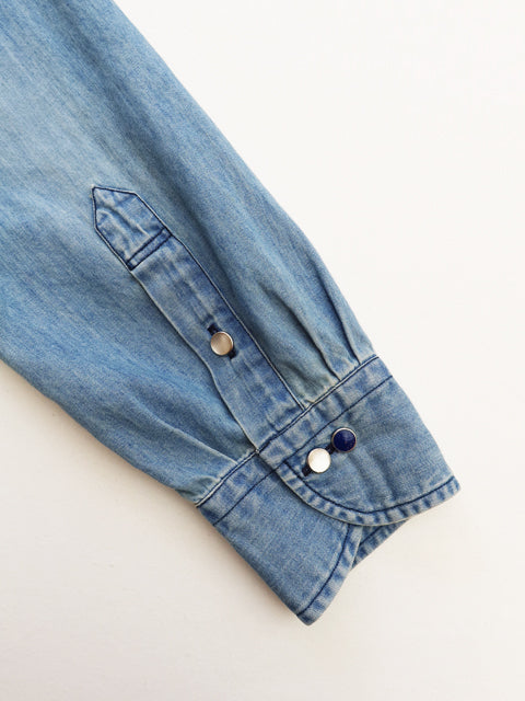 ハッピーボタンシャツ