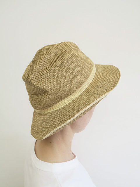 BOXED HAT<br>6.5cm brim