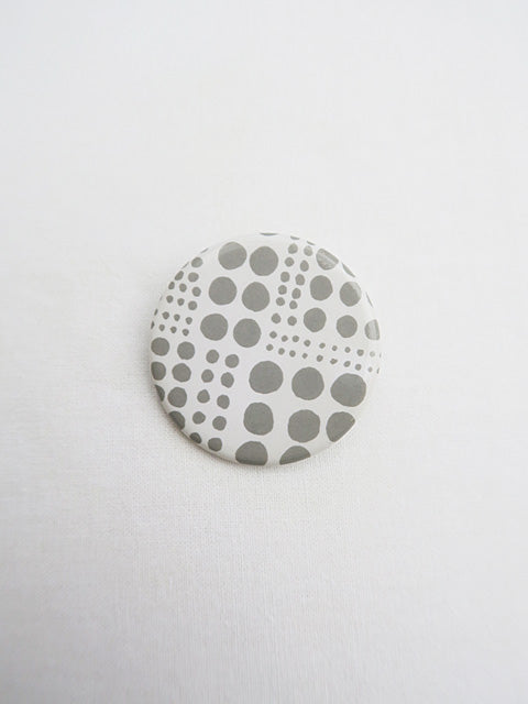 BROOCH CIRCLES