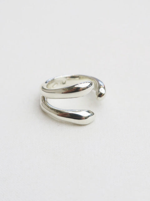 ABBRACCI SILVER RING