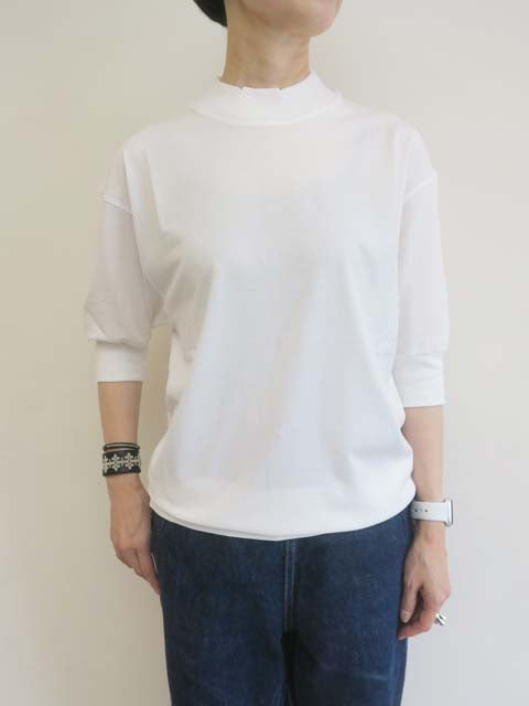 MOCK NECK<br>HALF SLEEVE TEE