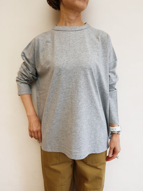首まわりしっかりTシャツ