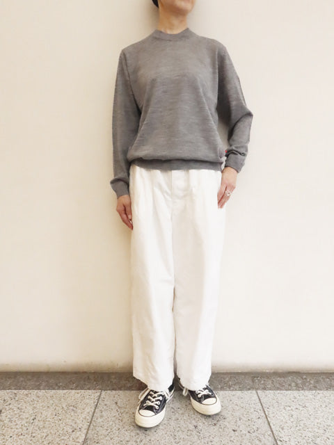 長袖プルオーバーセーター