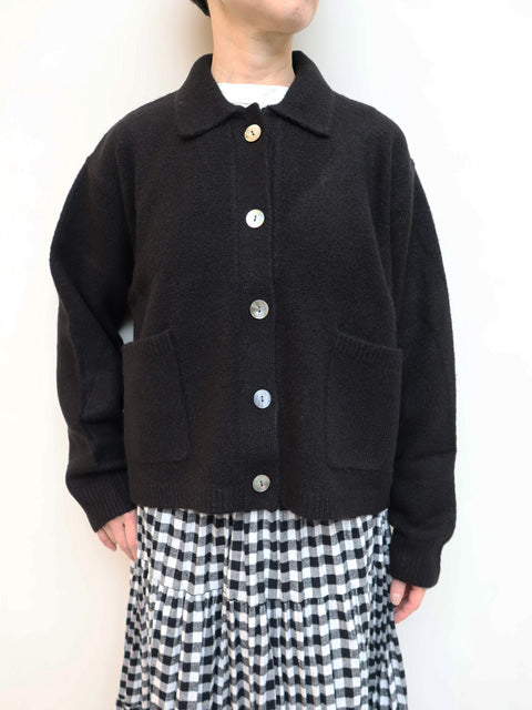 short C/D with collar