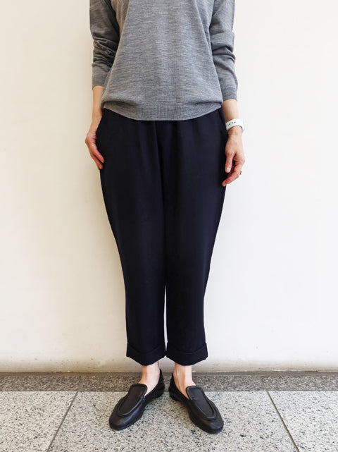 slim pants