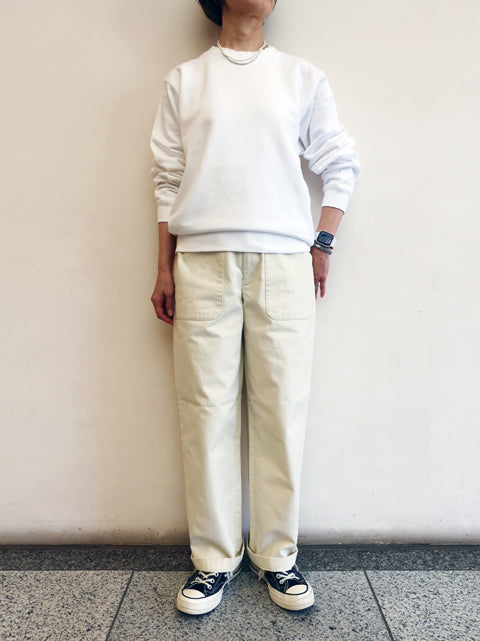 ストレートパンツ