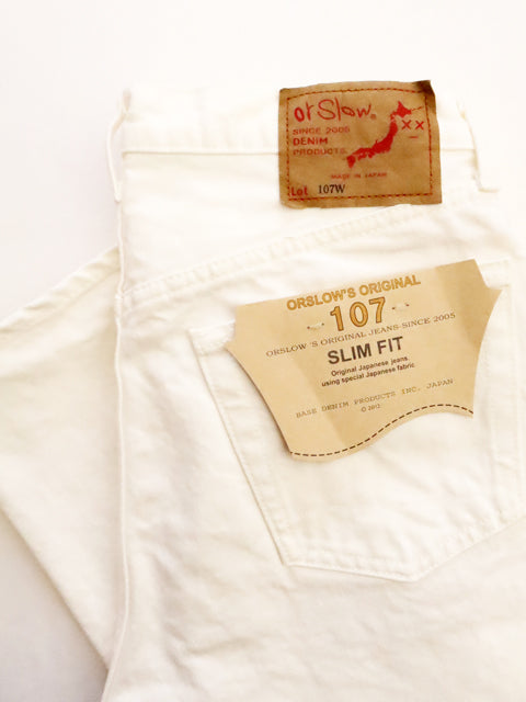 107 IVY FIT<br>WHITE DENIM