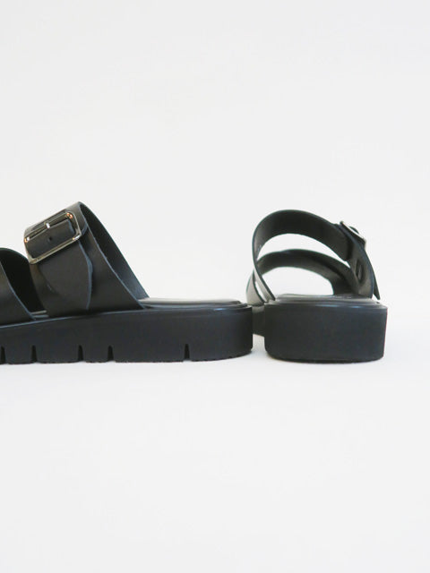 CROSS BELT SANDALS