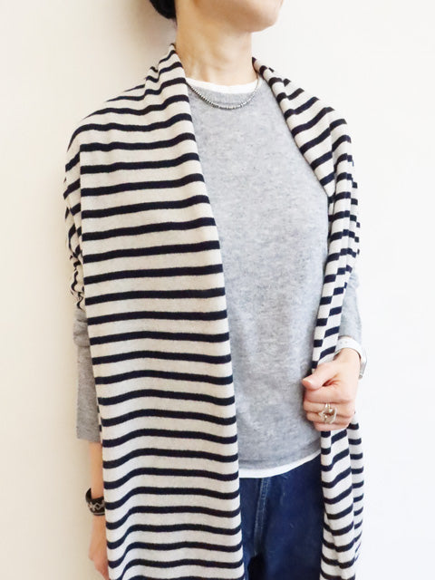 CASHMERE BORDER STOLE