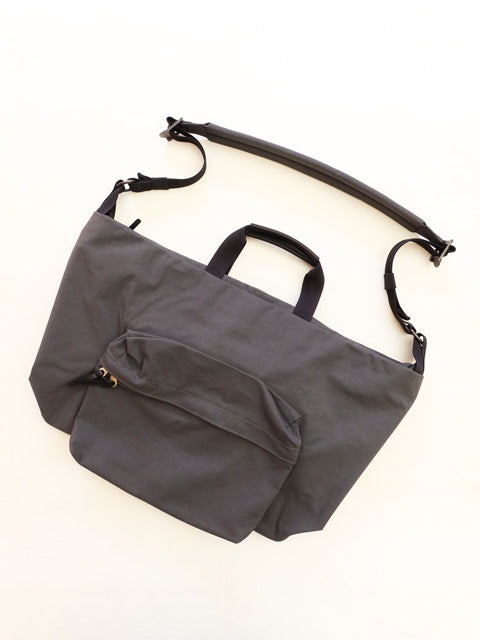 SIMPLICITY<br>FRONT POCKET SHOULDER