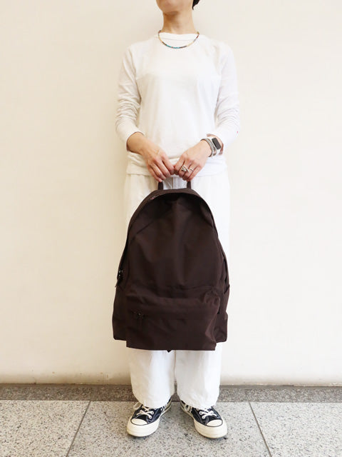 SIMPLICITY<br>DAILY DAYPACK<br>DARK BROWN EDITION