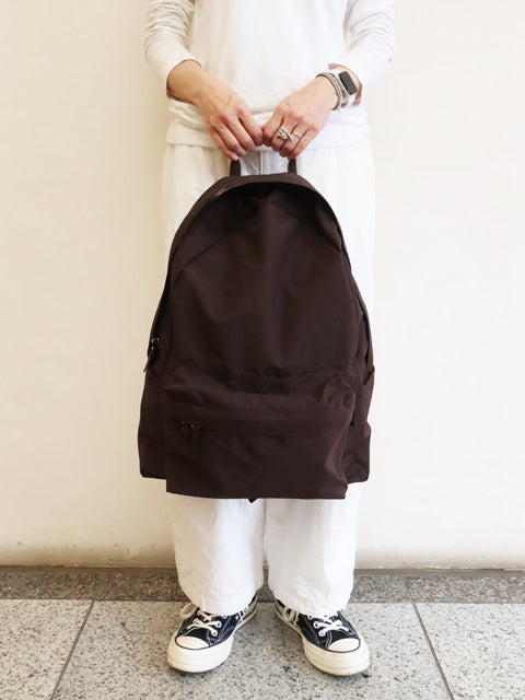 SIMPLICITY<br>DAILY DAYPACK<br>DARK BROWN EDITION