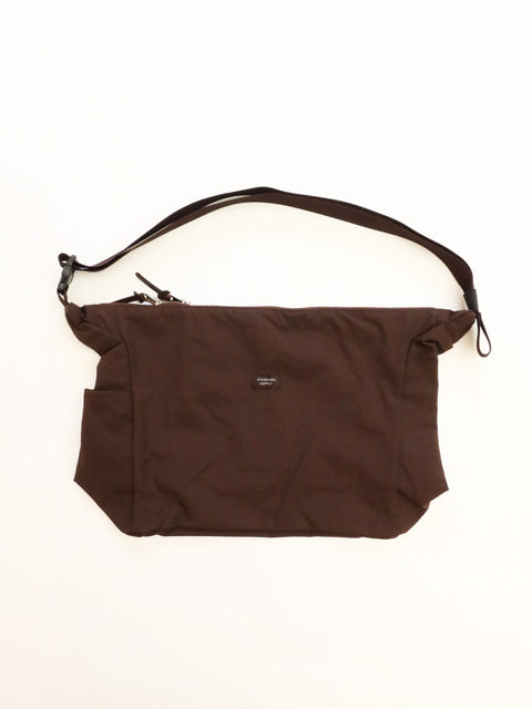 SIMPLICITY<br>TRIANGLE SHOULDER <br>DARK BROWN EDITION