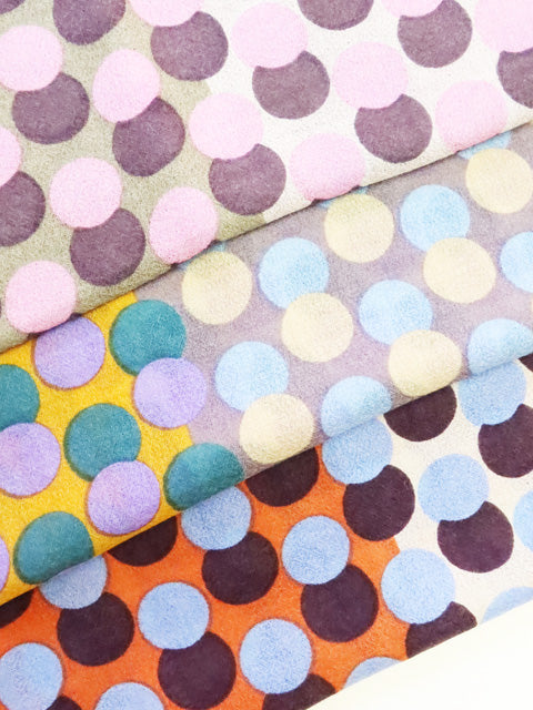 SCARF GRAPHIC CIRCLE