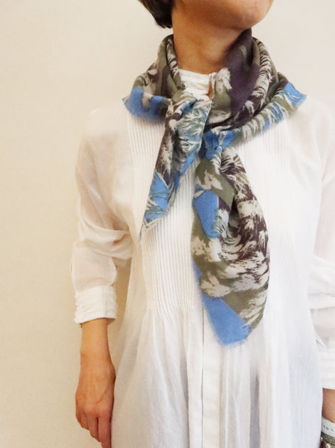 BANDANA<br>BOTANIC FLOWERS
