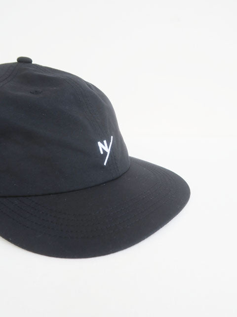 GRAPHIC CAP