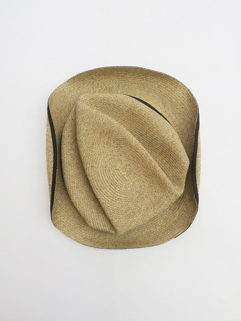 BOXED HAT<br>6.5cm brim