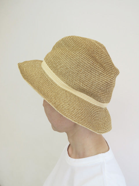 BOXED HAT<br>6.5cm brim