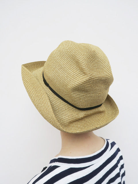 BOXED HAT<br>11cm brim