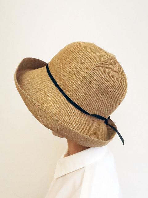 WR paper braid<br>light hat wide