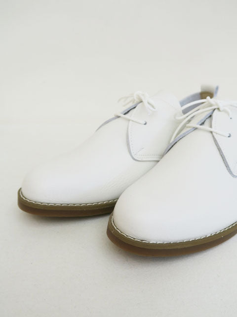 lace up shoes WHITE