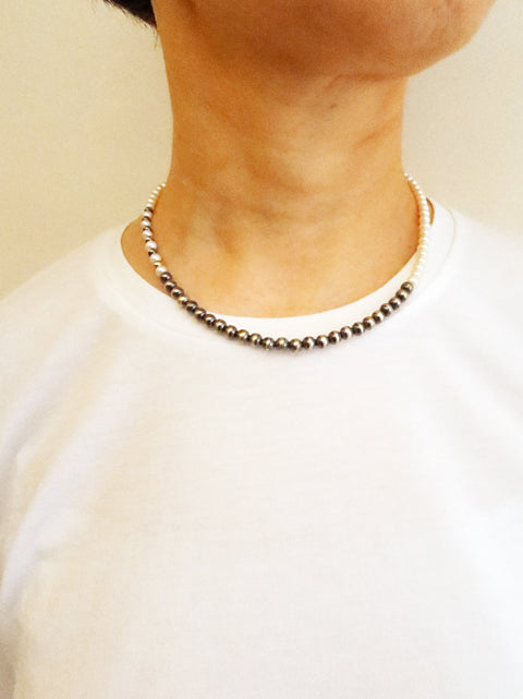 NAVAJO PEARL NECKLACE