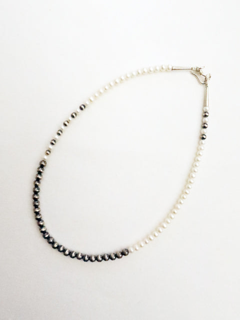 NAVAJO PEARL NECKLACE