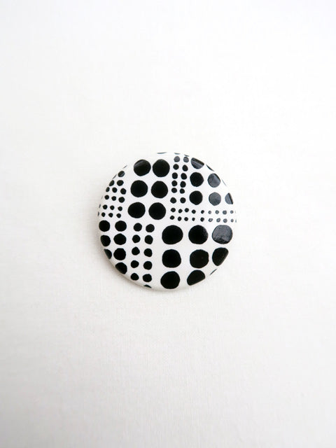 BROOCH CIRCLES