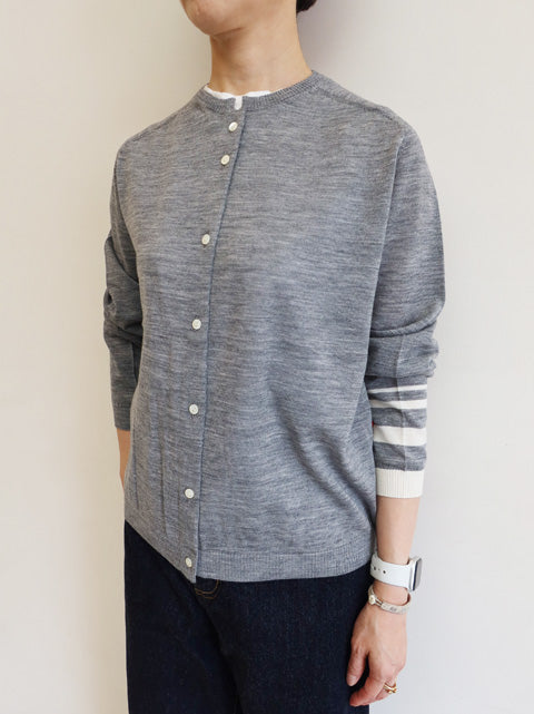 予約販売<br>クルーネックカーディガン