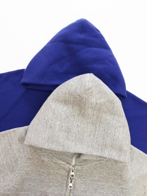 HOODED ZIP UP