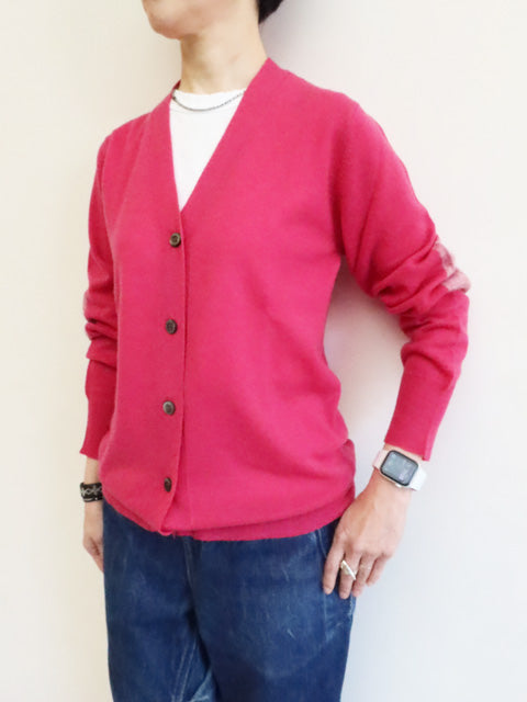 ELBOW PATCH<br>V NECK CARDIGAN