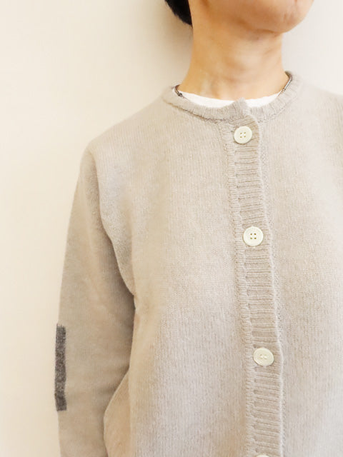 ELBOW PATCH<br>ROUND CARDIGAN