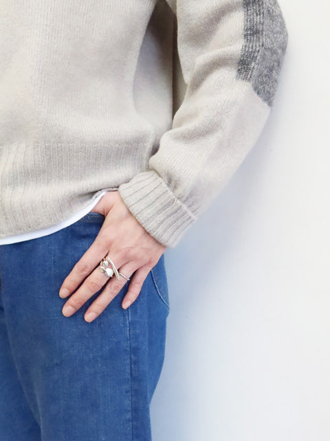 ELBOW PATCH<br>ROUND CARDIGAN