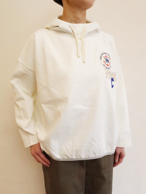 裾ギャザーパーカ