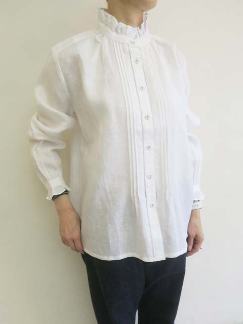 スタンダードリネン<br>アグネスブラウス