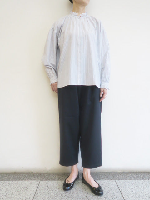 ブリーズライン<br>フリルブラウス