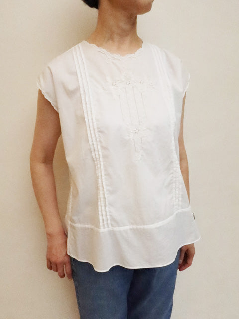 スカラップレース<br>シンシアブラウス