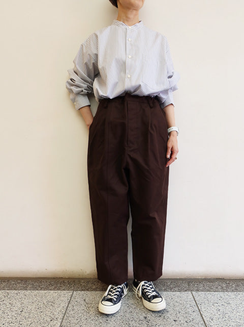 C. MODEL PANTS