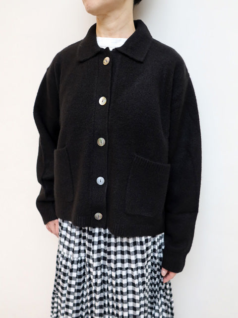 short C/D with collar