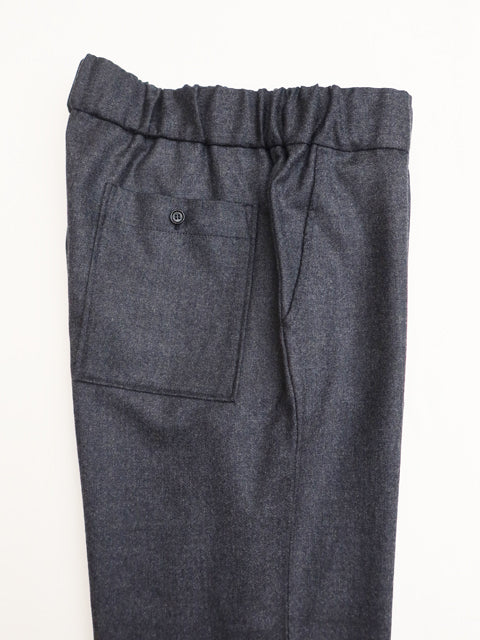 slim pants