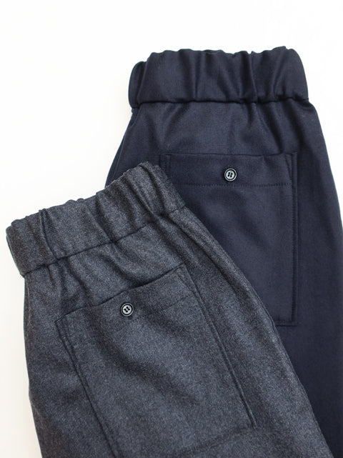 slim pants