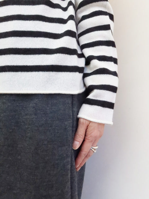 スコットランドカシミヤ<br>タートルネックプルオーバー